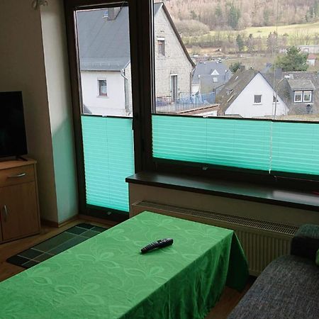 Ferienwohnung Angelburg - Marburg Biedenkopf Mit Balkon Und Badewanne Gonnern Esterno foto